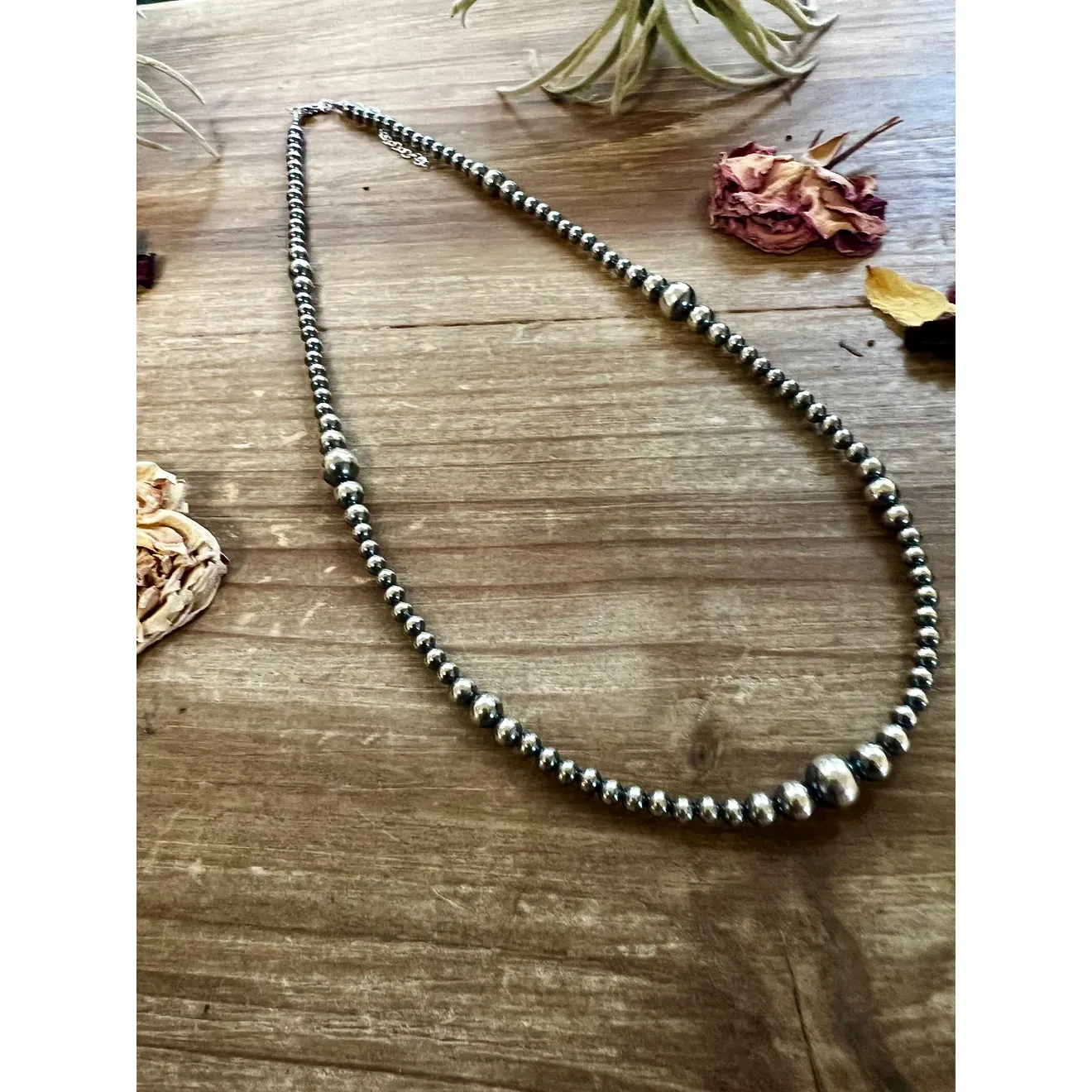 Bijoux Fab 18in Graduated Sterling Silver Pearls Necklace - Image 2