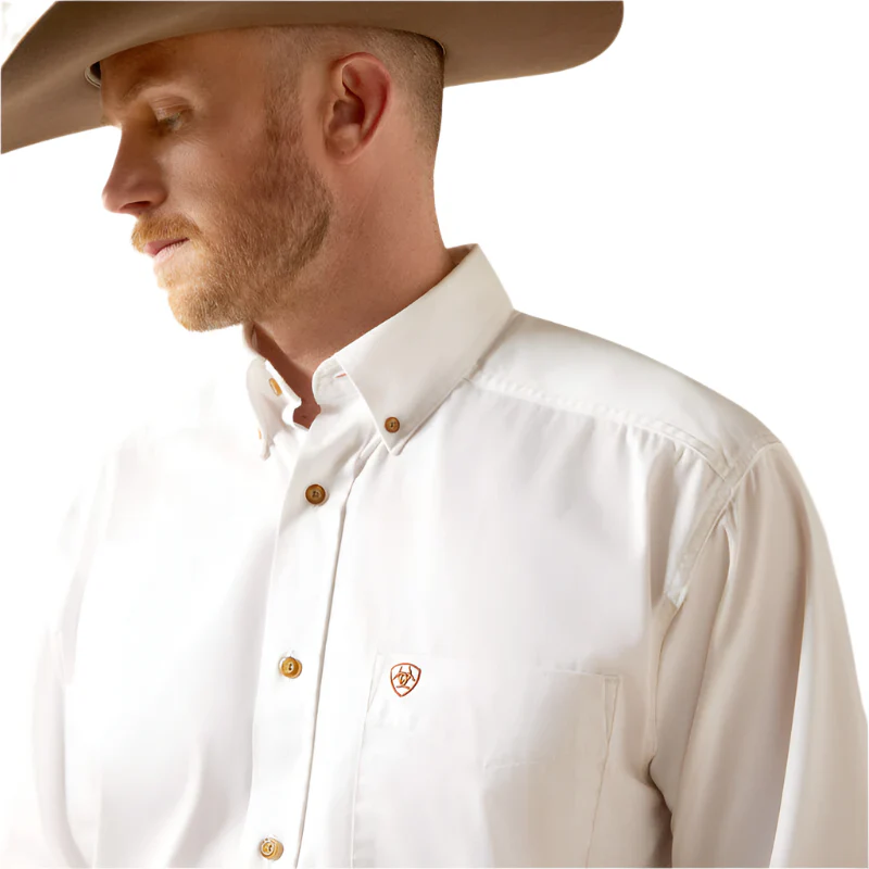 Men's Ariat Solid Twill Classic Fit Shirt 10000503 - Image 3