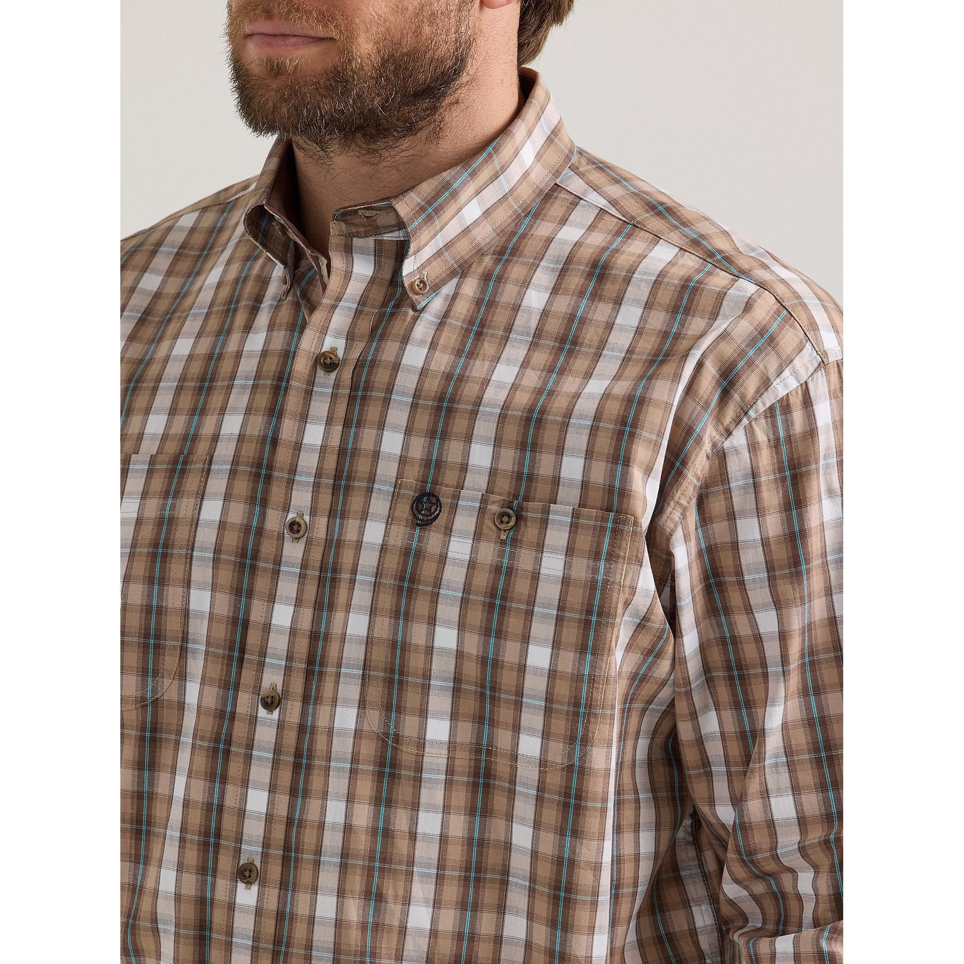 Men's Wrangler® George Strait Two Pocket Long Sleeve Shirt 112352737 - Image 3