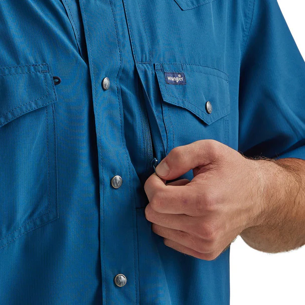 Men's Wrangler® Performance Short Sleeve Shirt - Classic Fit 112344573 - Image 3