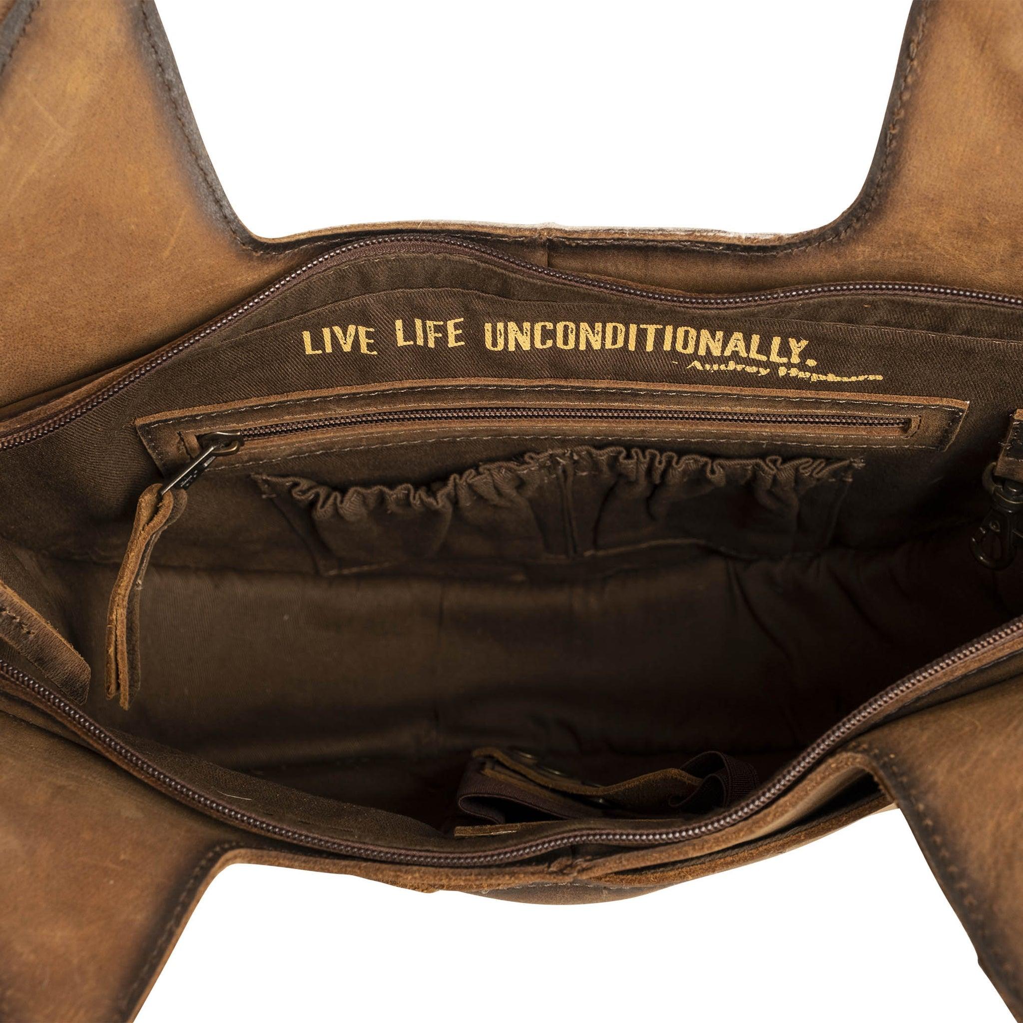 STS Cowhide Dolly Purse STS33093 - Image 3