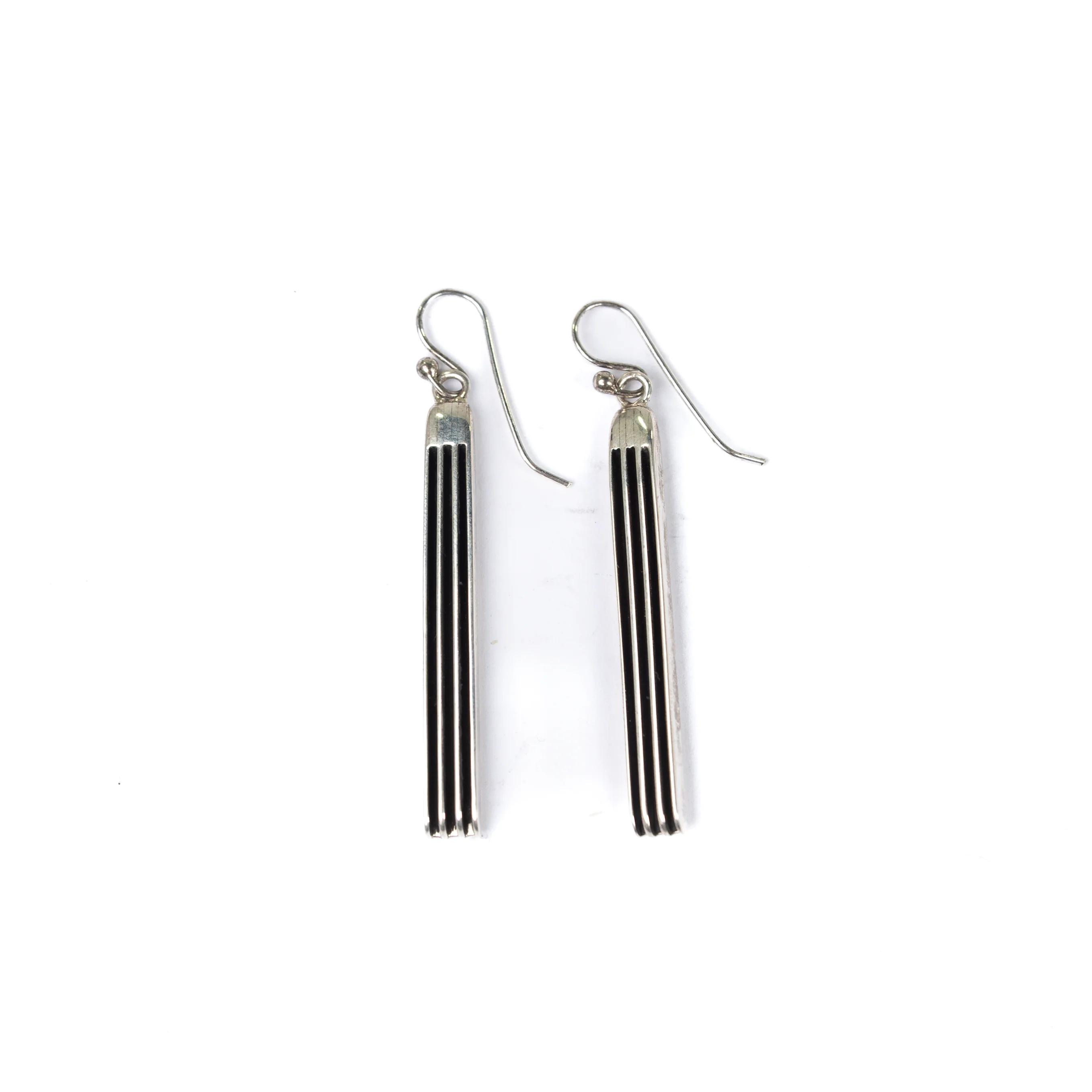 Women's Alzuni Silver Handmade Dangle Bar Earrings - Image 2