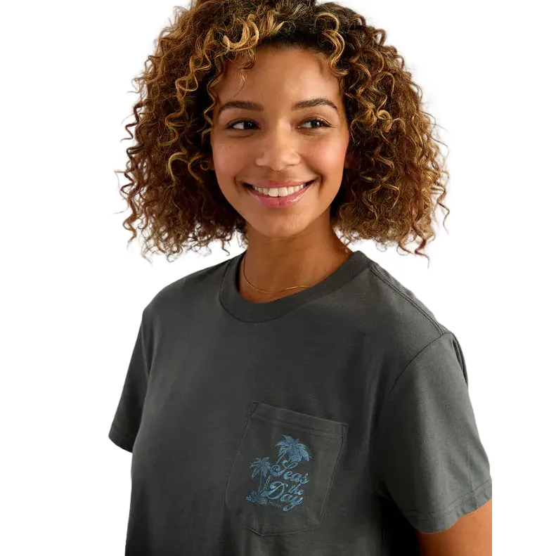 Women's Huk Dark Shadow Seas The Day Pocket T-shirt H6100127-060 - Image 4