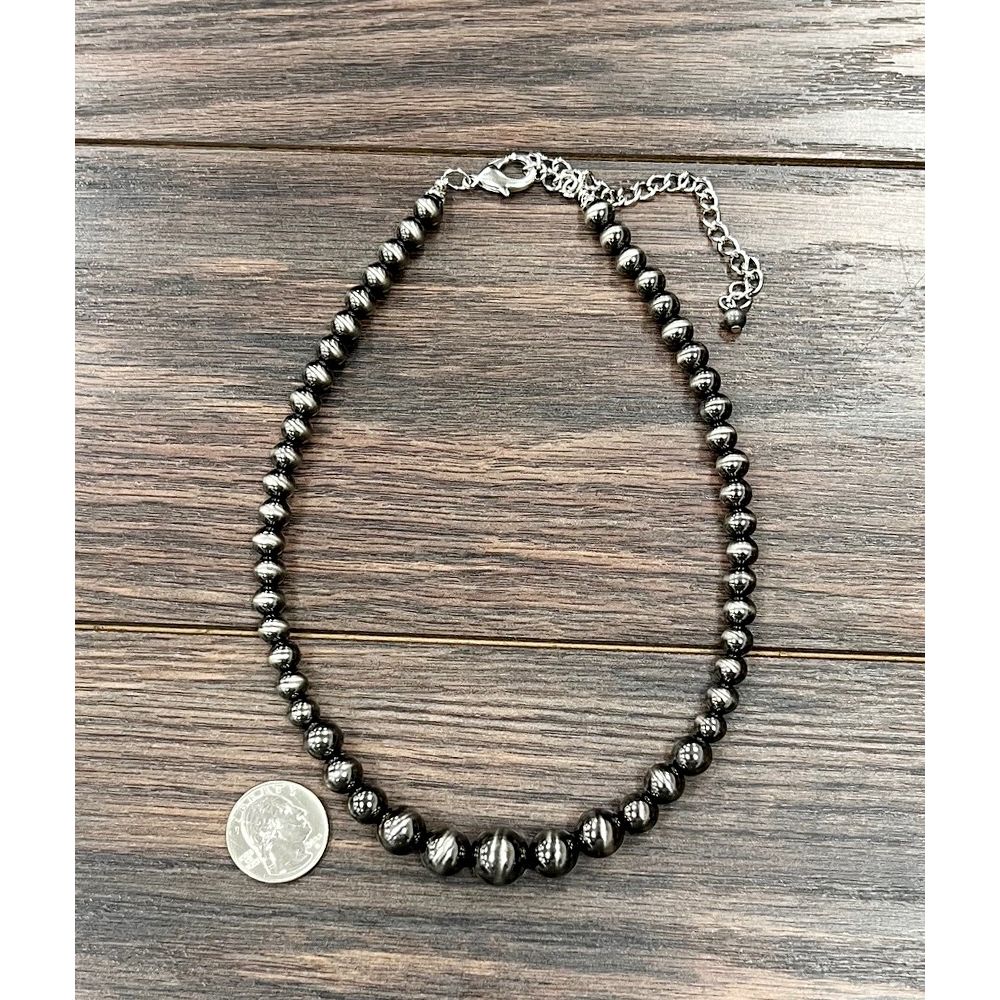 Women's Isac 16" Polish Western Bead Necklace 739283 - Image 2