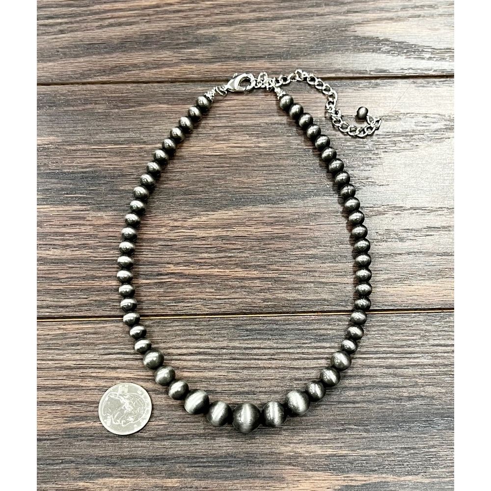 Women's Isac 16" Western Bead Necklace 738423 - Image 2