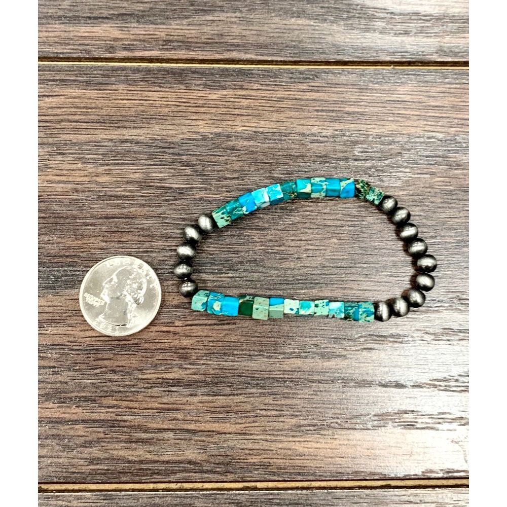 Women's Isac Handmade Navajo Gemstone Stretch Bracelet 711192 - Image 2