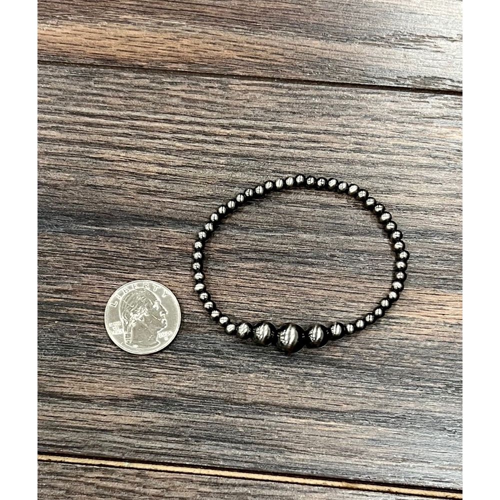 Women's Isac Polish Western Bead Stretch Bracelet 711570 - Image 2