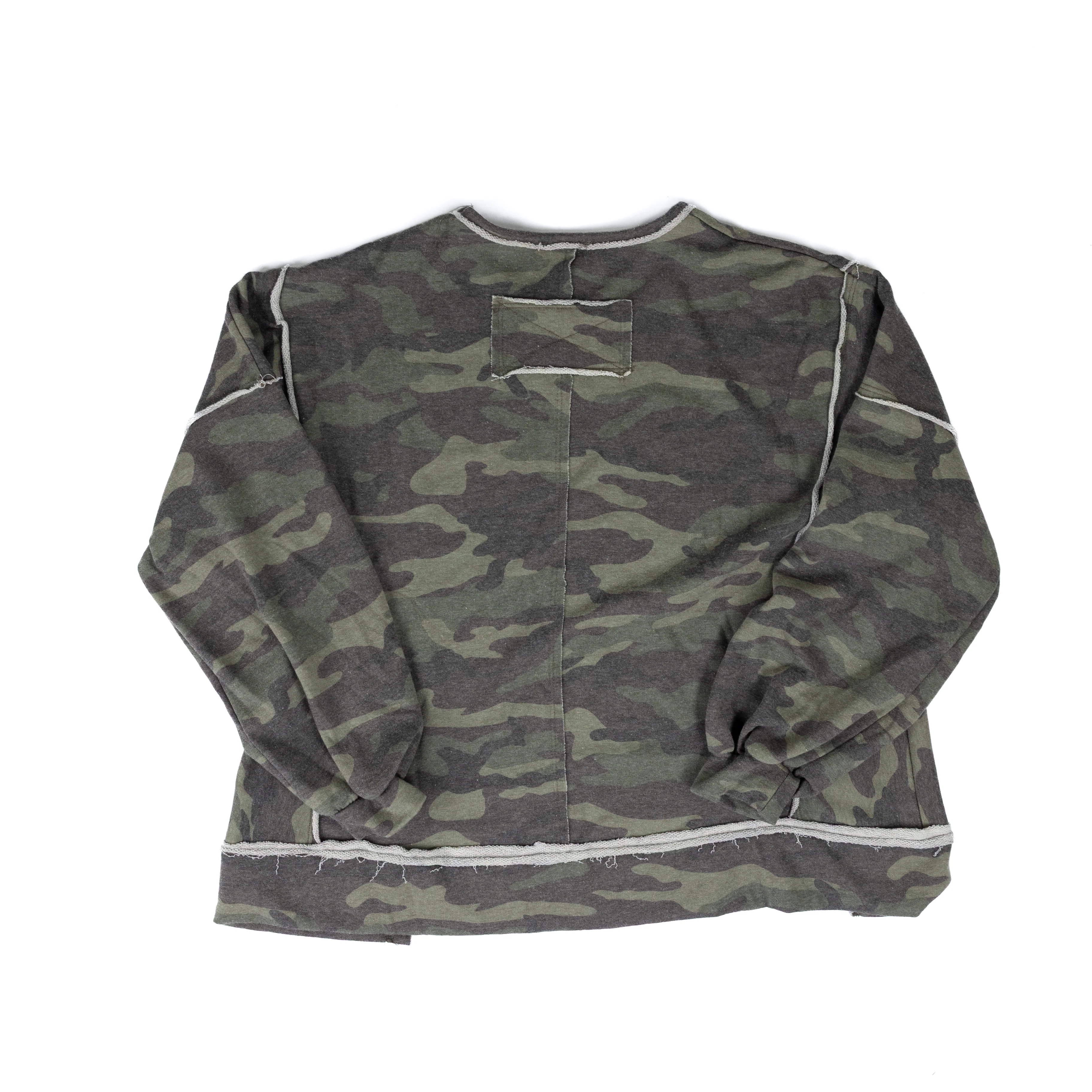 Women's J.her Camo Crewneck Sweatshirt HT6890P1 - Image 2