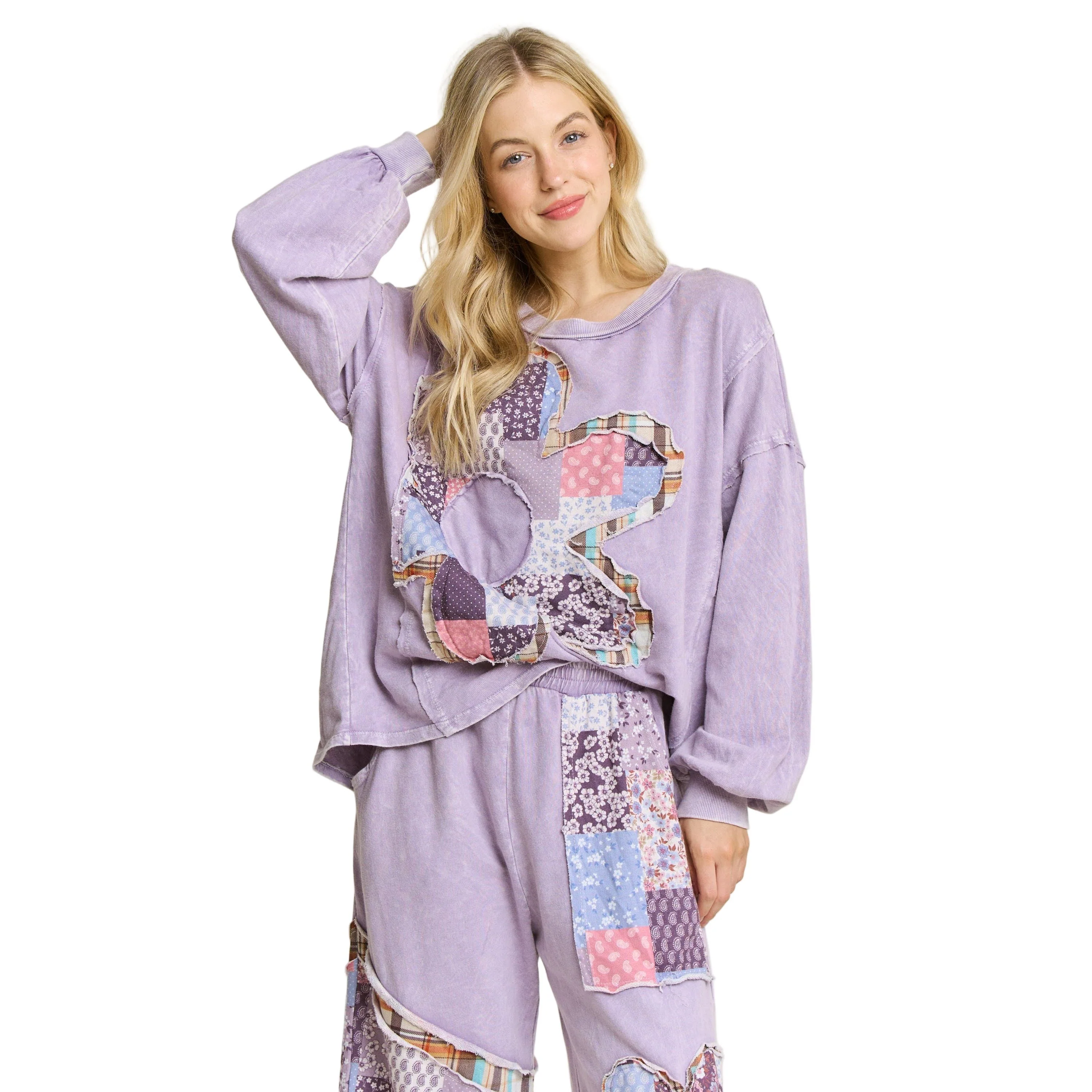 Women's Mineral Washed Patch Daisy Long sleeve Sweatshirt