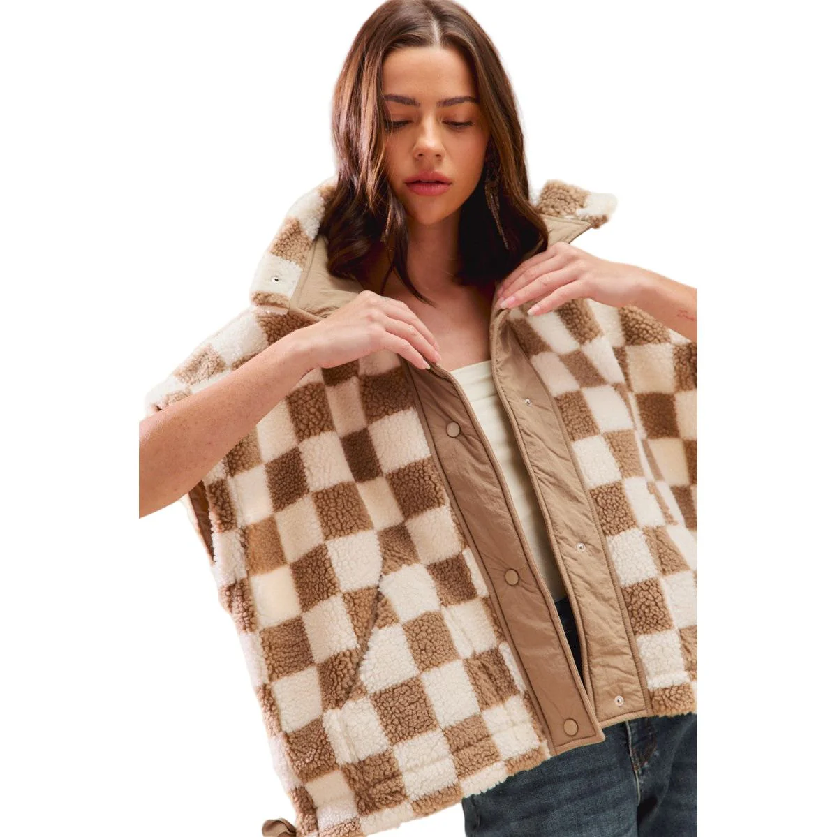 Women's Oversized Sherpa Fleece Checker Vest Jacket - Image 10