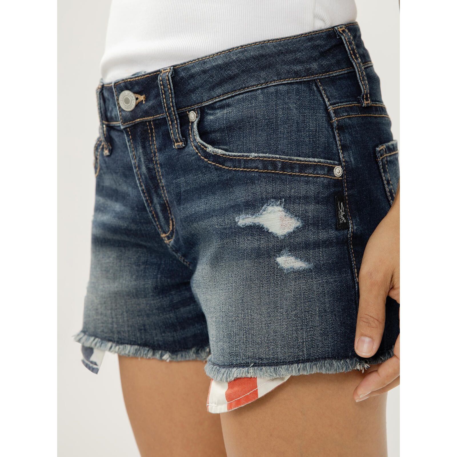 Women's Silver Jeans Boyfriend Mid Rise Americana Luxe Stretch Shorts L53225CVS401 - Image 4