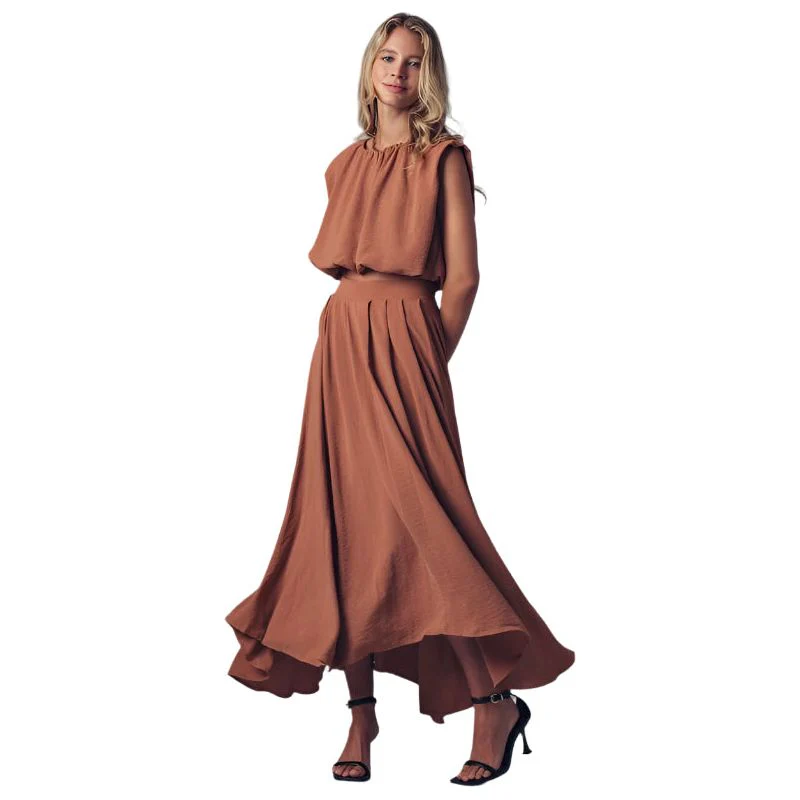 Women's Volume Sleeveless Tie Back Blouse - Image 6