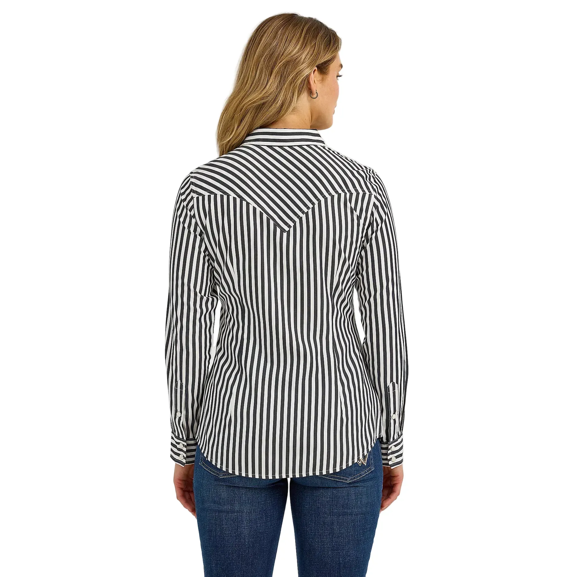 Women's Wrangler All Occasion Western Snap Shirt 112367184 - Image 2