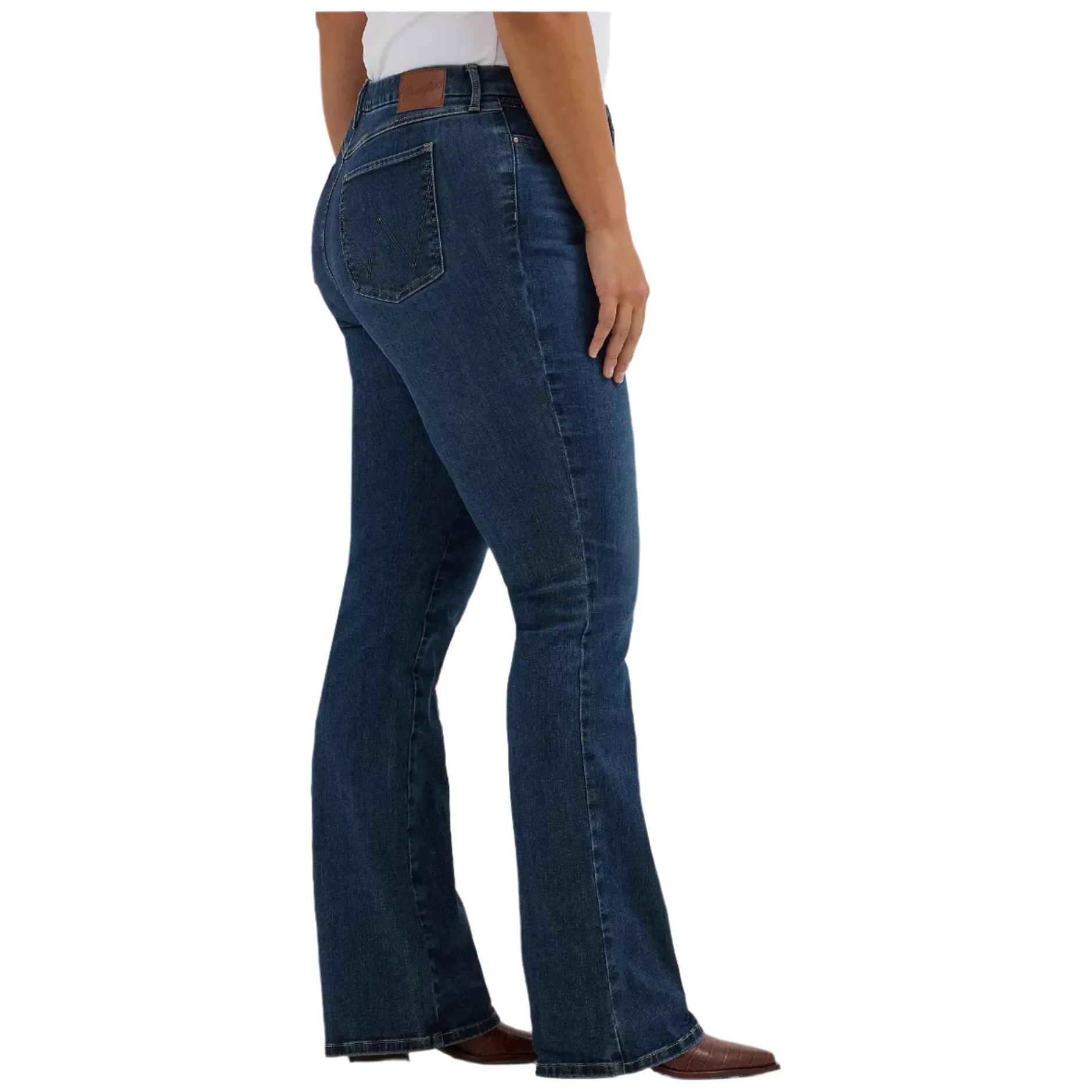 Women's Wrangler Bespoke High Rise Bootcut Jean 2359277 - Image 6