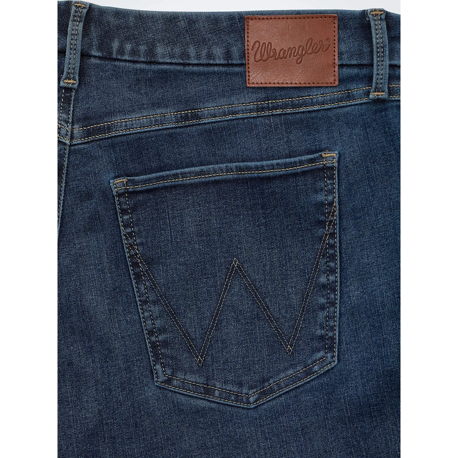 Women's Wrangler Bespoke High Rise Bootcut Jean 2359277 - Image 7