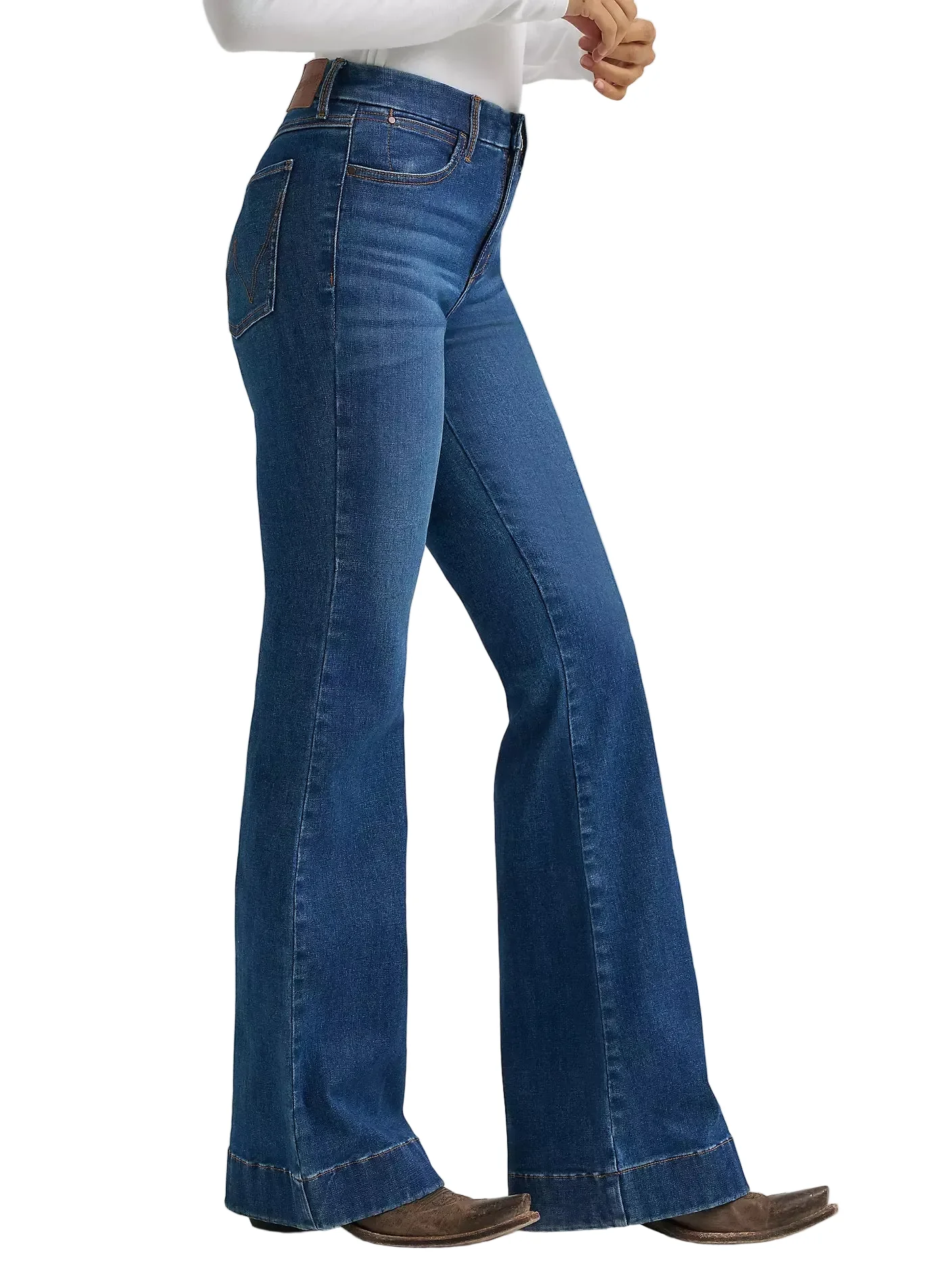 Women's Wrangler Reina Bespoke High Rise Trouser Jeans 112382765 - Image 2