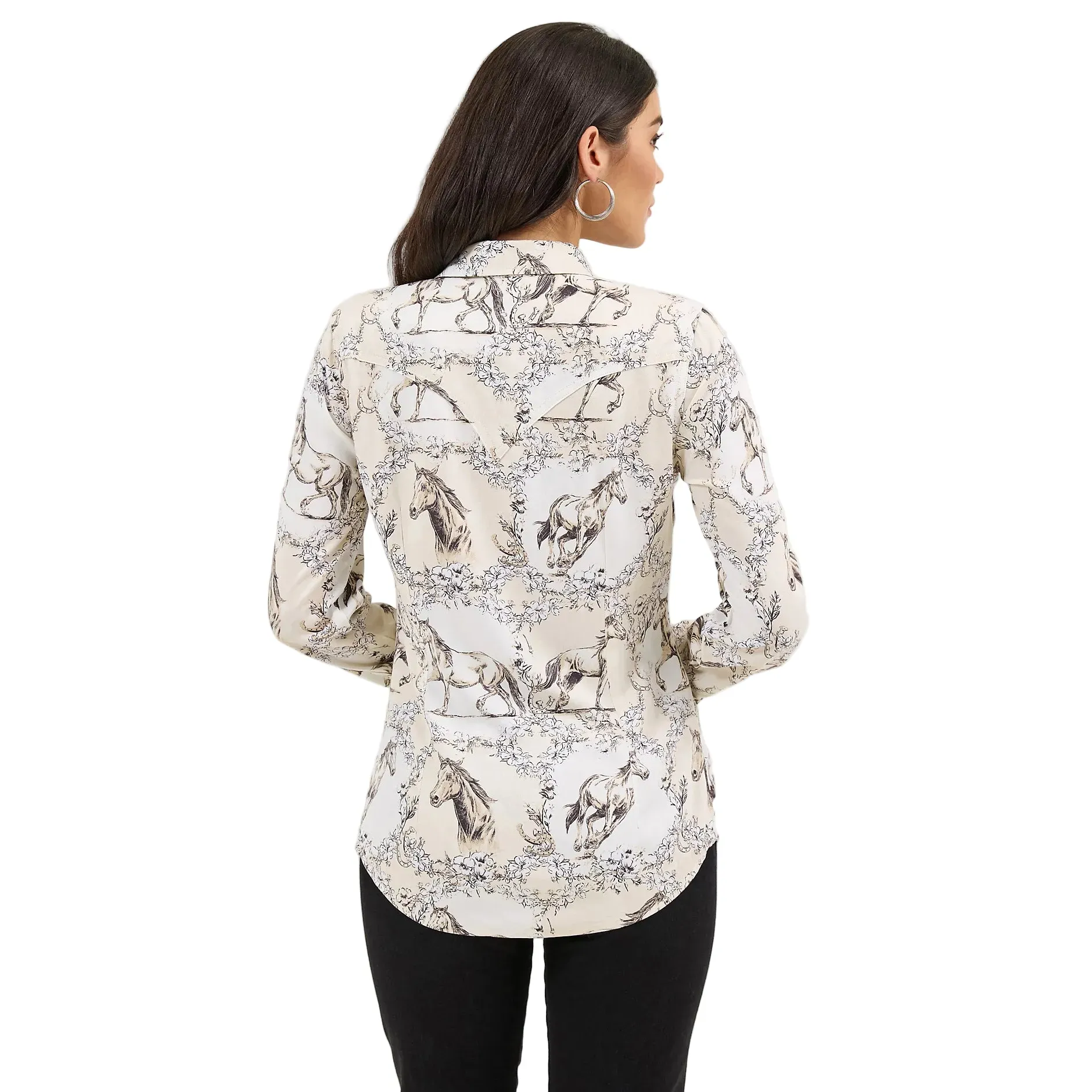 Women's Wrangler Saddle Up Slim Western Snap Shirt 112371692 - Image 2